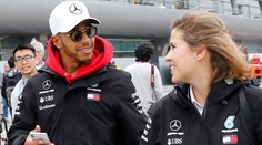 Hamilton najrýchlejší v prvom tréningu pred Veľkou cenou Číny