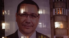 Prvé kolo rumunských prezidentských volieb zrejme vyhral premiér Ponta