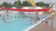 Kúpalisko v Štúrove je opäť v plnej prevádzke. Najčistejšia voda v Európe, glosujú jeho otvorenie návštevníci