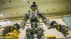 Robot Fedor už môže pomáhať astronautom vo vesmíre