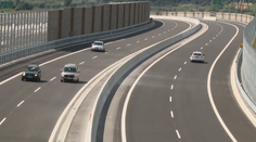 Megaprojekt tretieho tisícročia narazil na slovenskú realitu. Tá však funguje