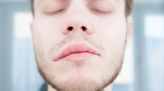 Deväť najčastejších príznakov mŕtvice. Prvá pomoc v kritických minútach