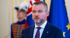 Znakom Novembra '89 nebola nenávisť, ale porozumenie. Prezident si pripomenul Nežnú revolúciu pri pamätníku v Devíne