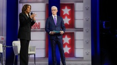 Prezidentská kampaň sa vyostruje: Harrisová označila Trumpa za fašistu