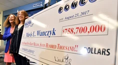 Rozprávkový jackpot vyhrala 53-ročná zdravotníčka. Okamžite dala výpoveď