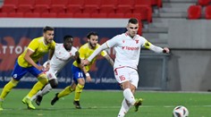 V zápase Barcelony skolaboval fanúšik a duel prerušili. Jakub Kadák zaznamenal prvý gól vo Švajčiarsku