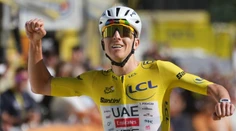 Triumf na záver Van der Poelovi nestačil. Pogačar piatykrát ovládol Tour de France a dorovnal najlepších v histórii