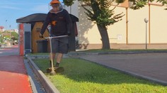 Žiaci ešte prázdninujú, oni sú už v škole. Leto školníkov má pomerne bežné, no predsa len rôzne podoby