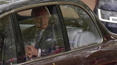 Veľký deň je tu! Pozrite si príchod kráľa Karola III. na svoju korunováciu