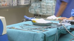 Problémy na jednodňových chirurgiách pokračujú. Budú si musieť pacienti VšZP hradiť zákroky v plnej výške?