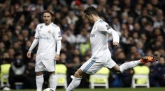 Ronaldova penalta rozprúdila diskusie: Bol to nacvičený trik alebo náhoda?