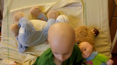 Deťom s rakovinou by mohla pomôcť špeciálna vakcína. V Česku skúmali jej účinnosť