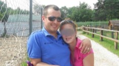 Na internete sľuboval presne to, po čom ľudia túžili. Od skútra až po panely