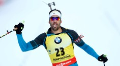 Mužské vytrvalostné preteky biatlonistov v Ruhpoldingu v réžii Martina Fourcada