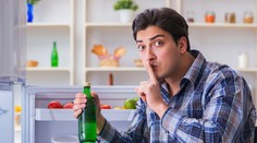 Vo Viedni zadržali Slováka, ktorý si pochutnával na dobrotách v cudzej pivnici