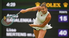 Wimbledon: Svetová jednotka uznala kvalitu súperky, no prekvapenie nedopustila a je vo štvrťfinále