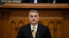 Orbán volal Erdoganovi, chce, aby V4 a Turecko rokovali o migrantoch