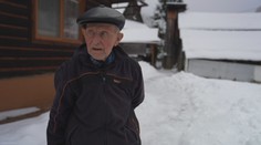 V obci, ktorá pomaly mizne z mapy, žije 101-ročný Mikuláš. Miestni ho považujú za poklad