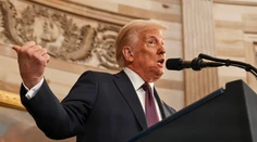Putin sa snaží manipulovať Trumpa, vyhlásil Zelenskyj