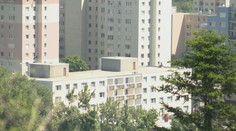 Závratný rast: Na meter štvorcový bytu pri Bratislave treba robiť 51 dní, pri Nitre len 30 (TABUĽKA)