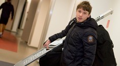 K reprezentácii sa pripojil gólman Denis Godla, pre zranenie príde o MS jeho konkurent