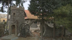 Na tomto kráľovstve z kameňa si okoloidúci idú oči vyočiť