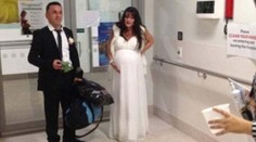 Do pôrodnice prišla v svadobných šatách. Prišlo to na ňu pri obrade