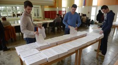 V niekoľkých obciach a v Zlatých Moravciach sa dnes opäť volí