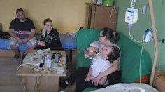 Starajú sa o choré dieťa a musia žiť zo 600 eur. „Uvažujem, že pôjdem žobrať na ulicu,“ hovorí otec