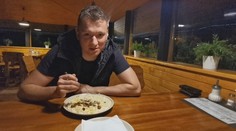 Prechodným domom markizáckych cestovateľov bol v posledných dňoch karavan