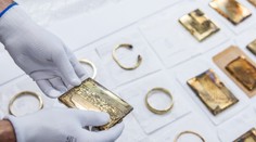 Dvaja Česi objavili počas túry rozprávkový poklad. Jeho skutočná hodnota výrazne prekonala pôvodné odhady