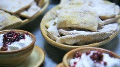 RECEPT NA DNES: Fánky so šľahačkou