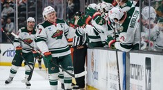 VIDEO: Trojbodový Kaprizov režíroval triumf Minnesoty, Fehérvárymu sa vôbec nedarilo