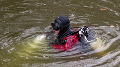 Desivý nález v českej rieke. Ľudská hlava zrejme patrí Slovákovi, ktorý sa stal obeťou brutálnej vraždy
