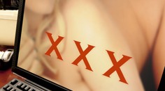 Sledovanie pornografie poškodzuje mužom mozgy