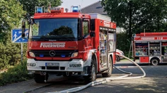 Rodinná tragédia v Brémach. Fén odložený na hračkách spôsobil požiar, prežil len otec, matka a dve deti sa udusili