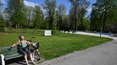 Rýchla zmena počasia na Slovensku. V týchto regiónoch budú teploty atakovať 20 °C