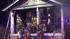 Američan vbehol do horiaceho domu, aby zachránil svoj Xbox