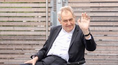 Zázrak na pohrebe kardinála Duku. Zemanovi sa podarilo niečo, čo sme štyri roky nevideli