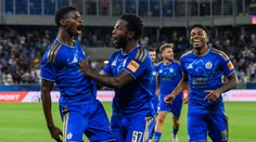 VIDEO: Góly, ktoré stoja za milión pozretí. Tieto nádherné presné zásahy poslali Slovan do play-off Ligy majstrov