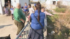 Niektorí predali byty a utiekli. Tí, čo ostali, sa dennodenne boja o život: Rozprávali sme sa s obyvateľmi Farárskeho