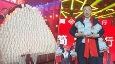 Zamestnancov čakala v sídle firmy hora peňazí. Fabrika s rekordným ziskom rozdávala rozprávkové odmeny