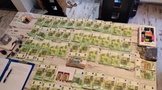 Obrovské množstvo drog a státisíce eur. Polícia po akcii Parketár obvinila aj funkcionára zo Slovana Bratislava