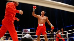 Kličko obhájil titul v ťažkej váhe. Bulharovi zlomil lícnu kosť (video)