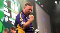 Bolo to napísané vo hviezdach: Zázračný tínedžer doma prevalcoval súpera a je majstrom sveta v šípkach