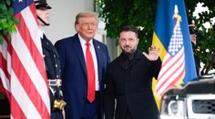 Trump nakrátko prerušil rokovania s lídrami EÚ a Zelenským a nečakane zavolal Putinovi