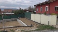 Na pozemku má čierne stavby. Trenčiansky vicežupan porušil stavebný zákon