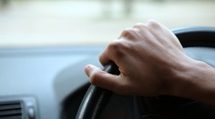 Zmena pre vodičov na Slovensku: Môžeme mať volant aj napravo