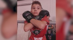 Zatiaľ čo iné deti prázdninujú, on poctivo trénuje. Iba 11-ročný Tobias má už štyri majstrovské opasky bojového umenia