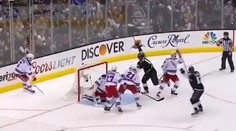 Ďalšia dráma s predĺžením medzi LA a NYR. Podieľal sa na nej aj Gáborík